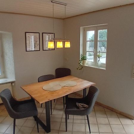 Ferienwohnung In Der Jeessjass Bleialf エクステリア 写真